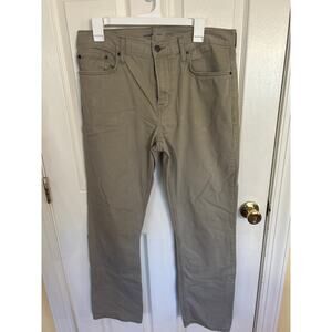Old Navy Built-in Tough Straight Khaki Jeans Mens size 34x32‎